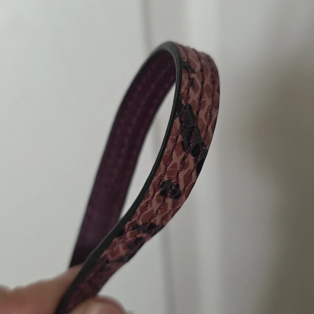 Coach Soho Python Embossed Crossbody/Shoulder Bag in Burgundy Leather - Picture 7 of 12